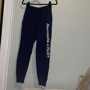 Abercrombie & Fitch Size S Navy Sweatpants